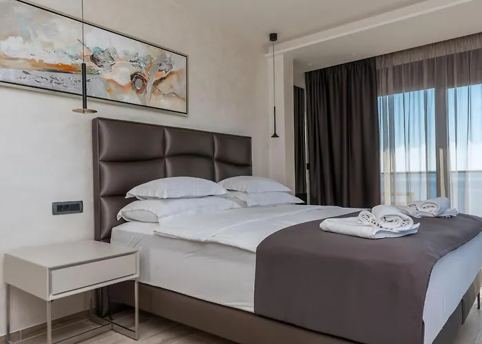 Rhapsody 2 Aurelia 2 펜션 마카르스카