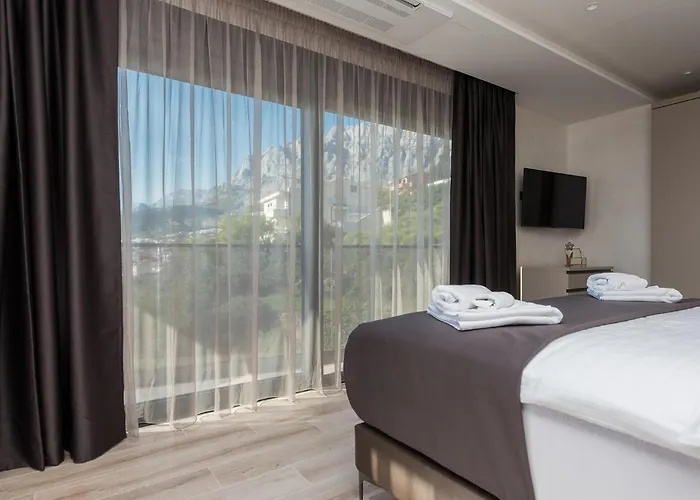 Rhapsody 2 Aurelia 2 펜션