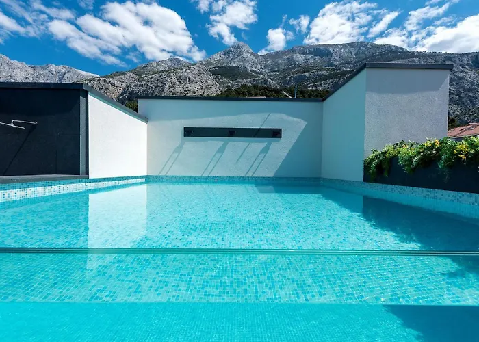 Rhapsody 2 Aurelia 2 펜션