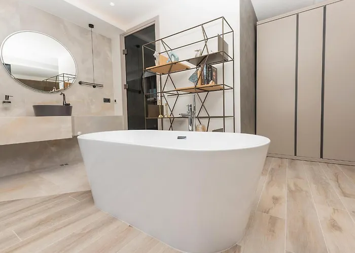 Rhapsody 2 Aurelia 2 *